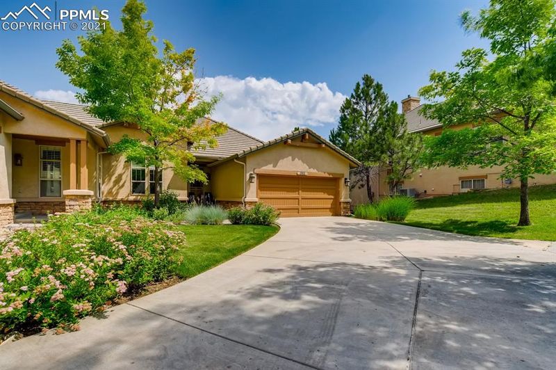 1915 Pine Mesa Grv #C, Colorado Springs, CO 80918