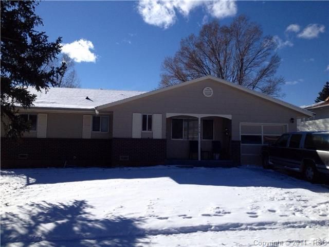 1916 Capulin Dr, Colorado Springs, CO 80910