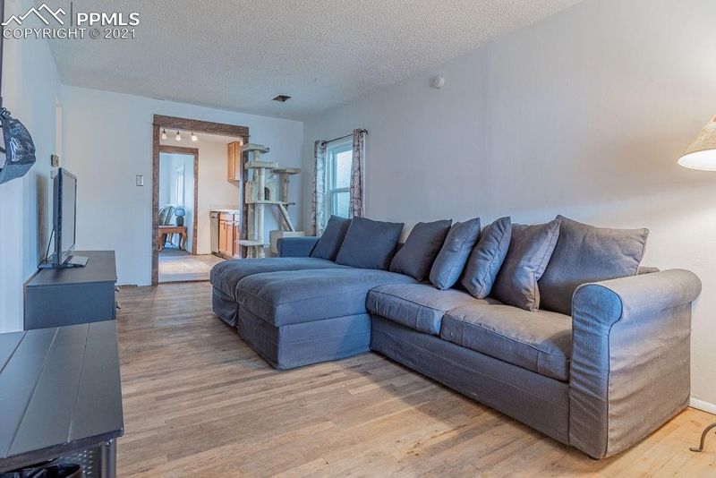 1916 W Cucharras St, Colorado Springs, CO 80904