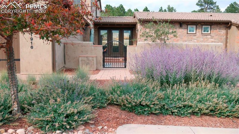 1916 La Bellezza Grv, Colorado Springs, CO 80919