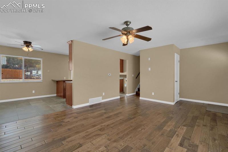 1917 Montezuma Dr, Colorado Springs, CO 80910