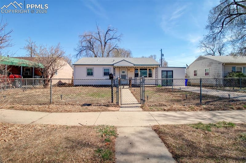 1919 Cedar Ave, Colorado Springs, CO 80905