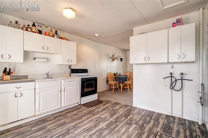 1919 Cedar Ave, Colorado Springs, CO 80905