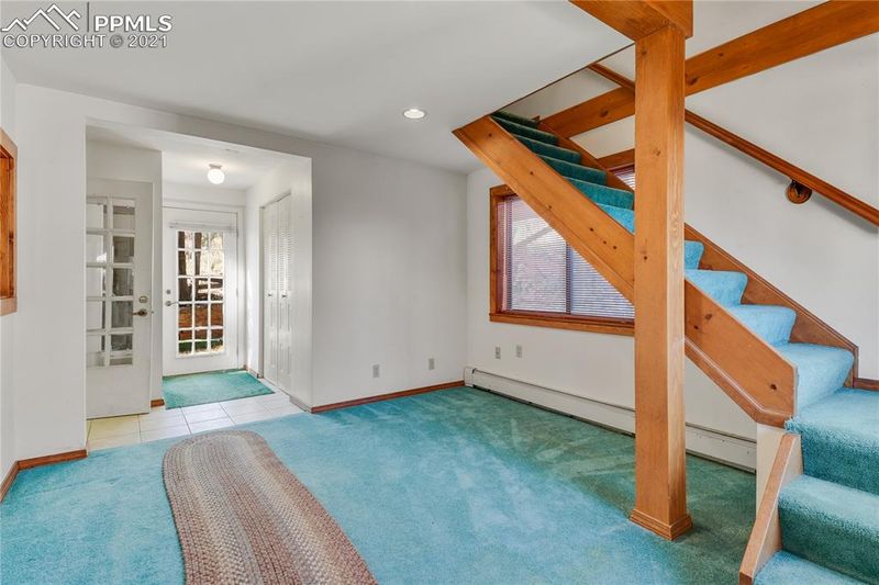 192 Chelten Rd, Manitou Springs, CO 80829