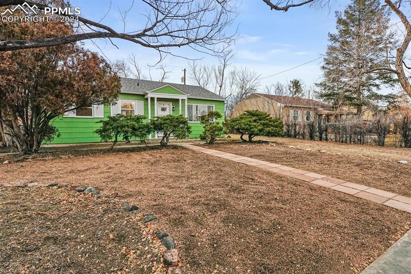 1922 S Franklin Ave, Colorado Springs, CO 80905
