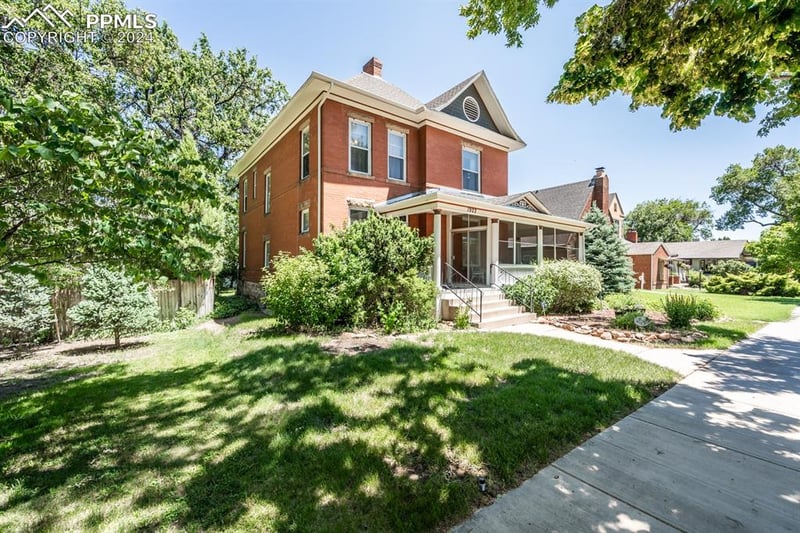 1922 N Grand Ave, Pueblo, CO 81003