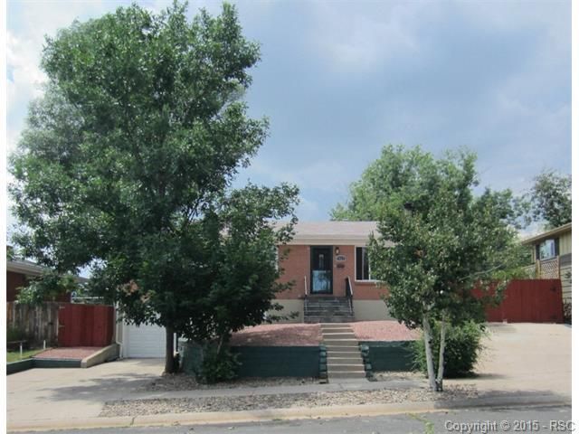 1924 Carlton Ave, Colorado Springs, CO 80909