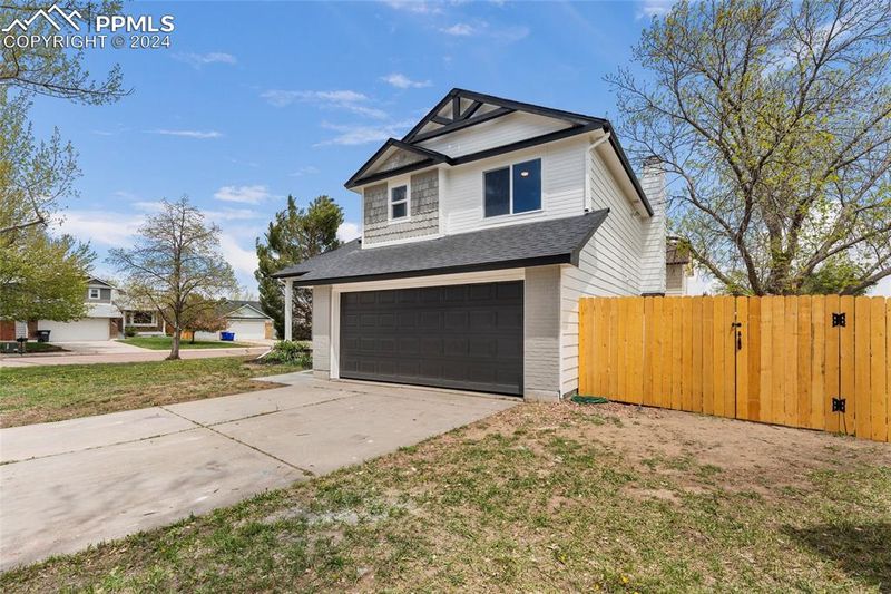 1925 Seven Arrow Dr, Colorado Springs, CO 80915