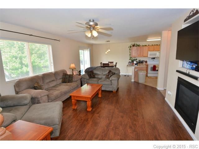1928 Traces Ln, Colorado Springs, CO 80951