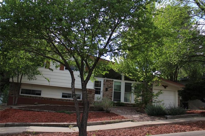 1928 Trent Ave, Colorado Springs, CO 80909