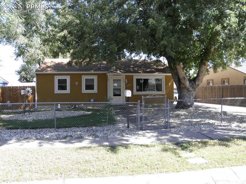 1929 S Cedar Ave, Colorado Springs, CO 80905