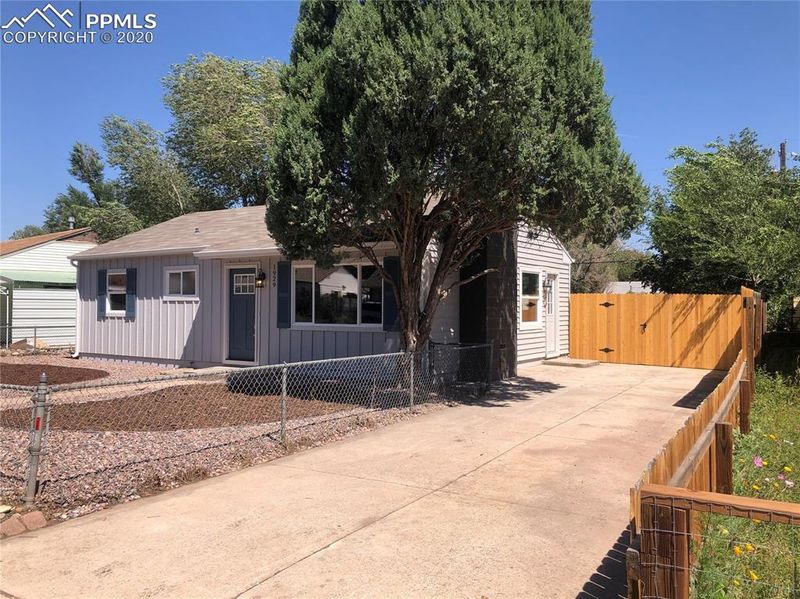 1929 S Hancock Ave, Colorado Springs, CO 80905