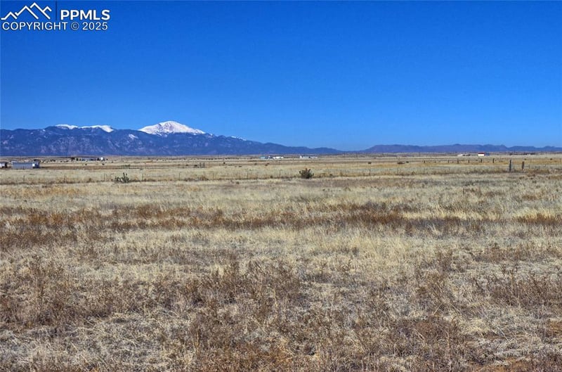 19310 Powers Rd, Colorado Springs, CO 80928