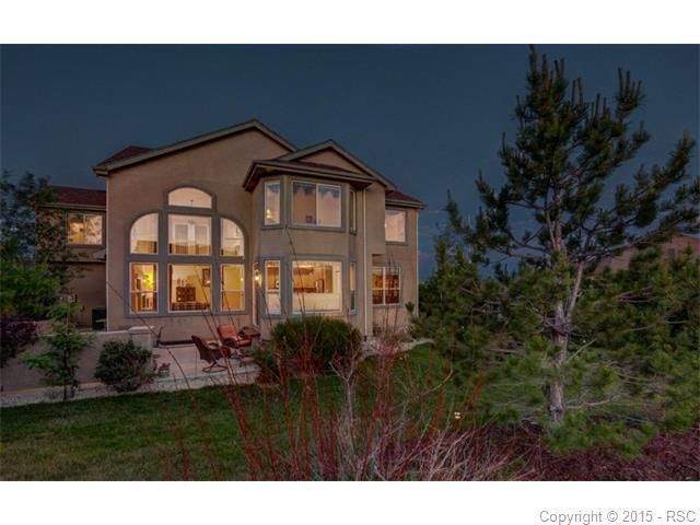 1932 Bridle Oaks Ln, Colorado Springs, CO 80921