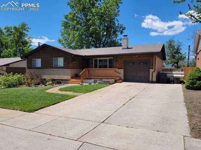 1934 Tesla Dr, Colorado Springs, CO 80909