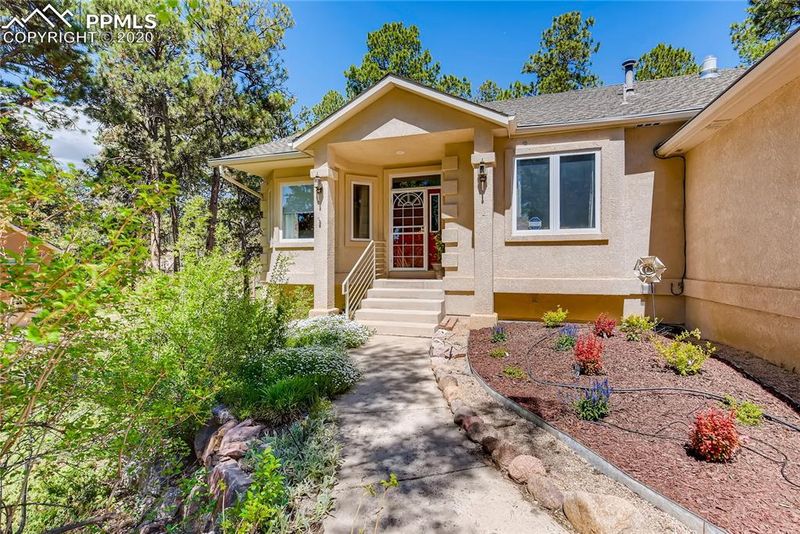 19340 Glen Hollow Cir, Monument, CO 80132