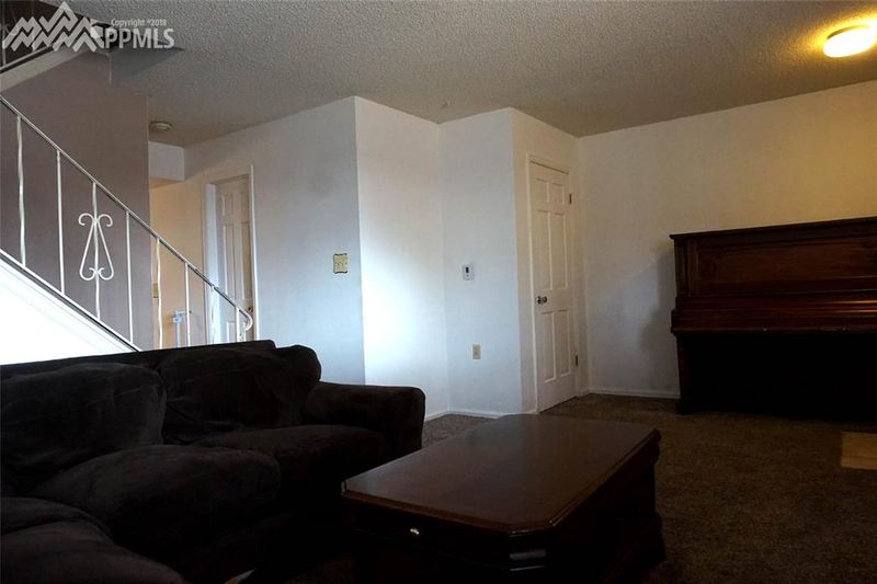 1935 N Academy Blvd, Colorado Springs, CO 80909