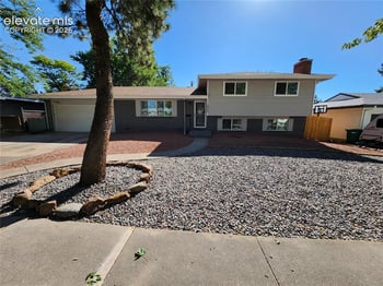 1935 Berkshire Ln, Colorado Springs, CO 80909