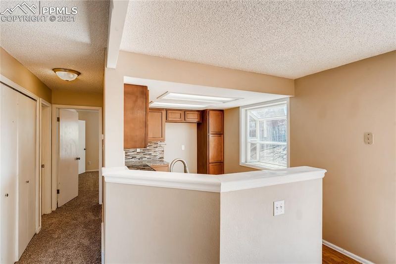 1935 Leoti Dr, Colorado Springs, CO 80915