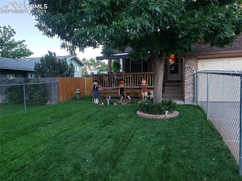 1935 Seven Arrow Dr, Colorado Springs, CO 80915