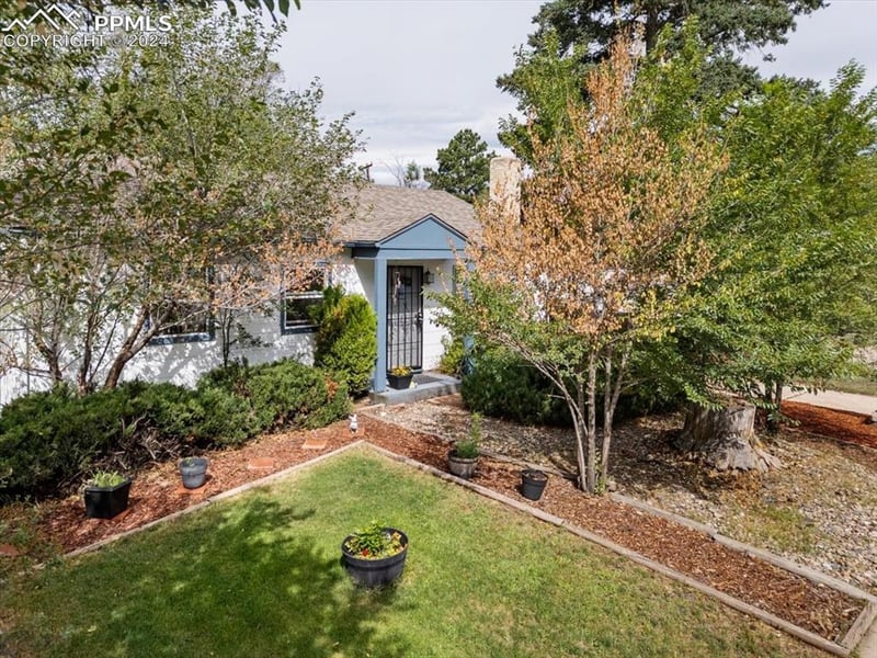 1936 Cedar Ave, Colorado Springs, CO 80905