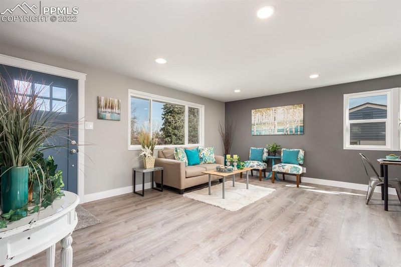 1936 Winston Rd, Colorado Springs, CO 80909