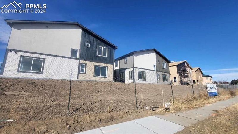 1939 Peralta Point, Colorado Springs, CO 80910