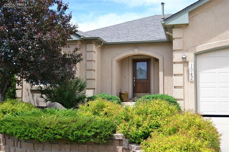 1942 Fieldcrest Dr, Colorado Springs, CO 80921