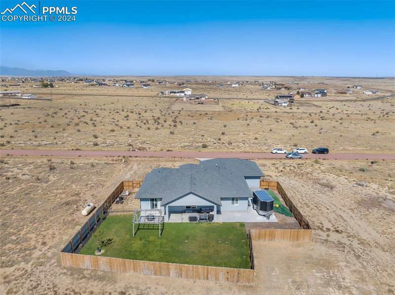 1946 E Gladstone Ln, Pueblo, CO 81007