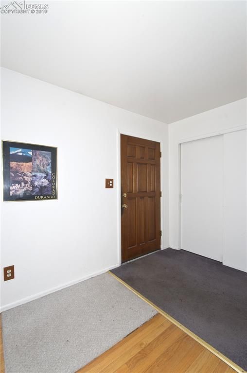 1946 Warwick Ln, Colorado Springs, CO 80909