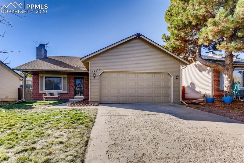 19514 E Princeton Pl, Aurora, CO 80013