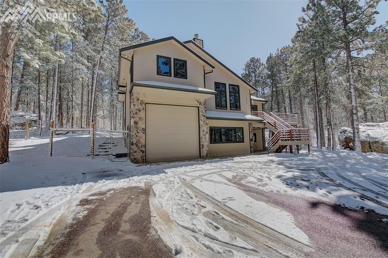 19515 Belatrix Dr, Monument, CO 80132