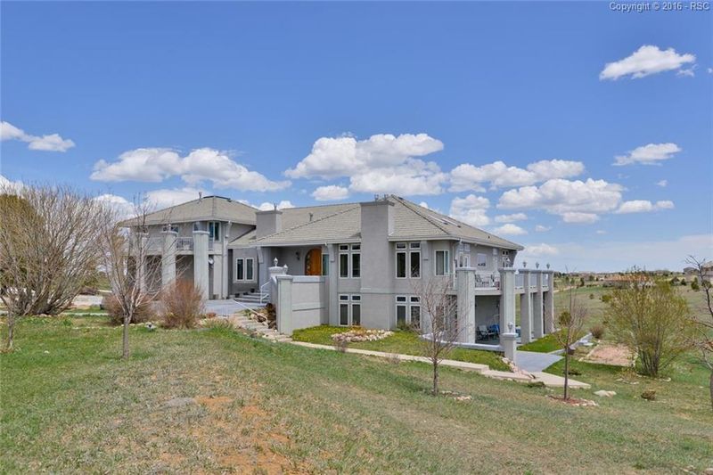 19515 Kershaw Ct, Monument, CO 80132