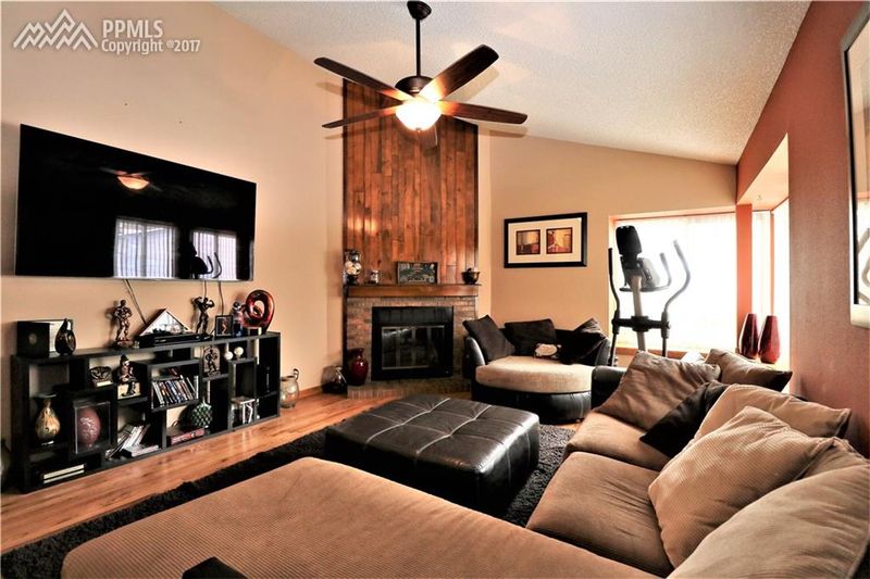 1956 Timberline Dr, Colorado Springs, CO 80920
