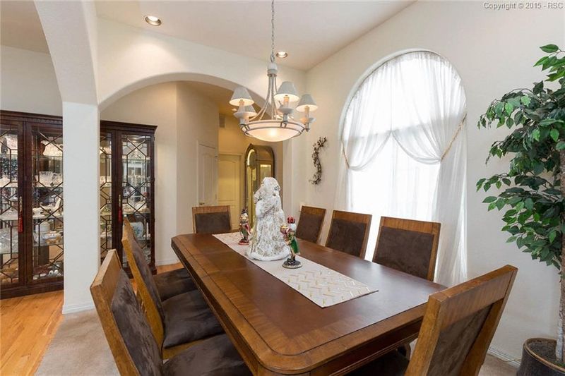 19563 St Giles Ct, Monument, CO 80132