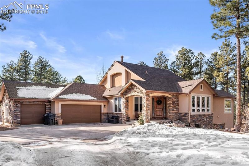 1957 Poncha Ct, Larkspur, CO 80118