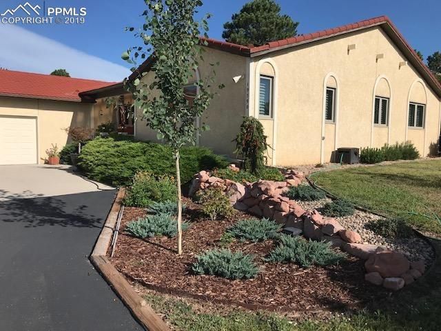 19590 Indian Summer Ln, Monument, CO 80132