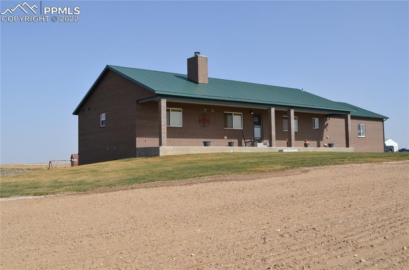 19594 County Road 41, La Salle, CO 80645