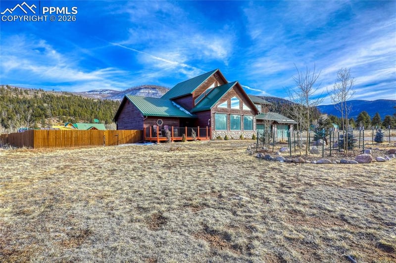 196 Million Ln, South Fork, CO 81154