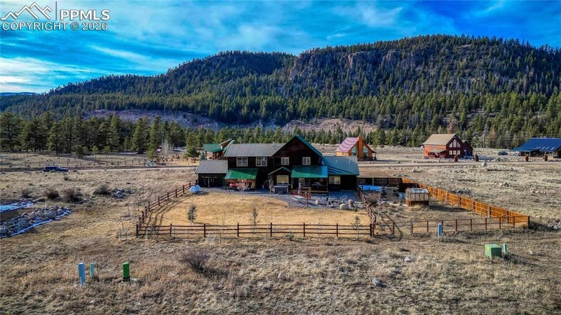 196 Million Ln, South Fork, CO 81154