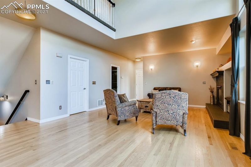 1961 Queens Canyon Ct, Colorado Springs, CO 80921