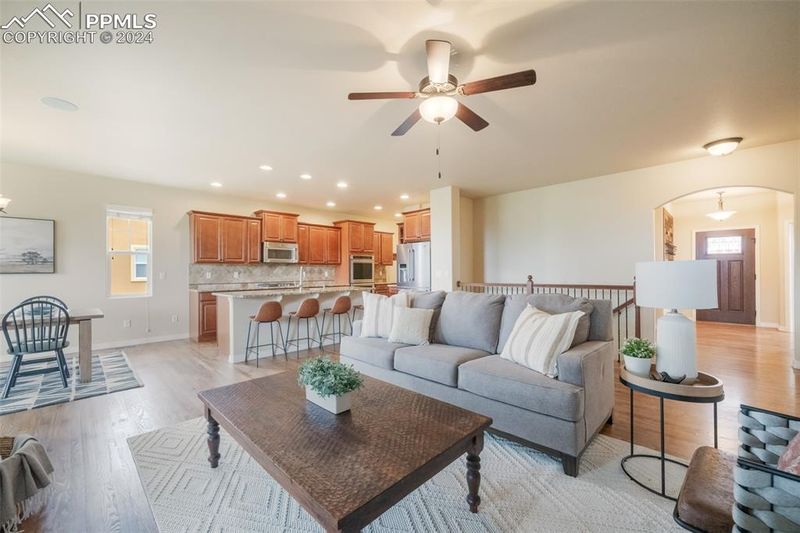19643 Lindenmere Dr, Monument, CO 80132