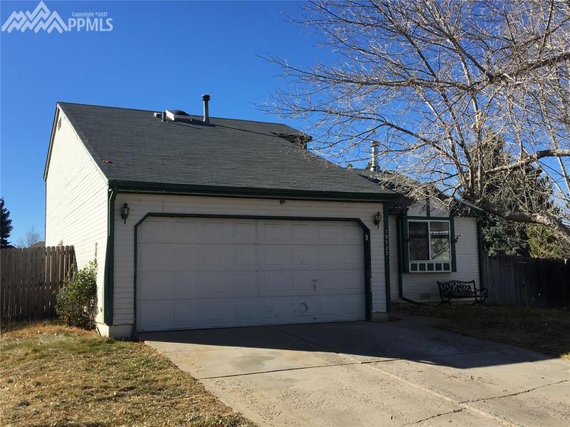19723 E Wagontrail Dr, Centennial, CO 80015
