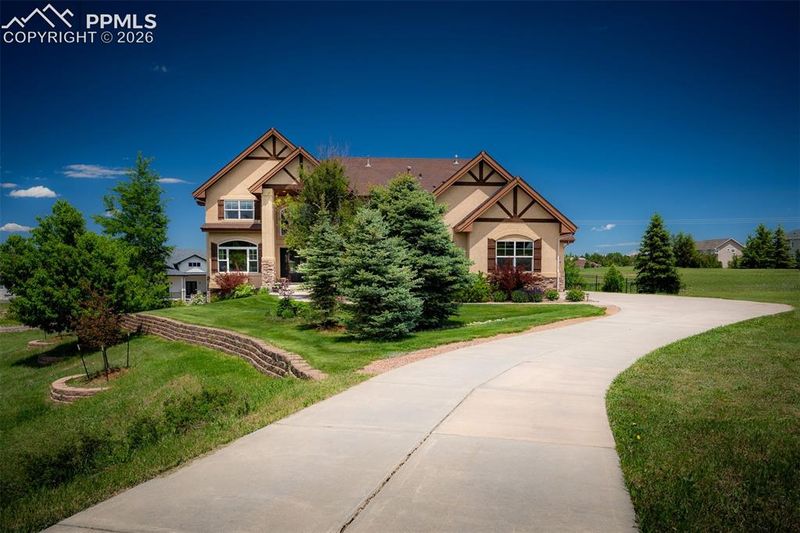 19735 Knights Crossing, Monument, CO 80132
