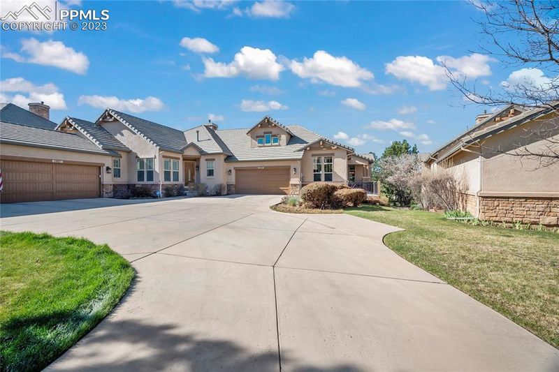 1975 Pine Mesa Grv #A, Colorado Springs, CO 80918