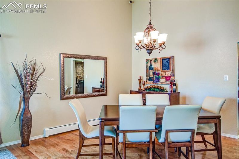 198 Encino Dr, Pueblo, CO 81005