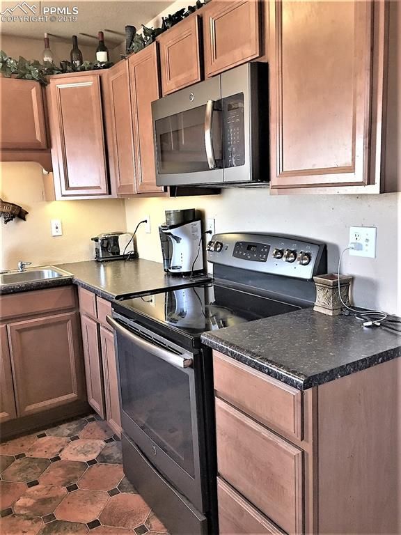1980 Hampton South, Colorado Springs, CO 80906