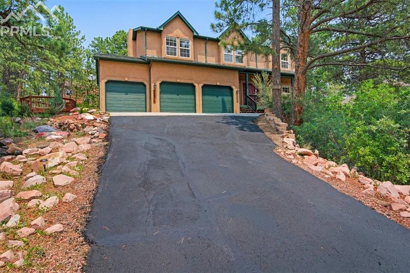 19844 Chisholm Trl, Monument, CO 80132