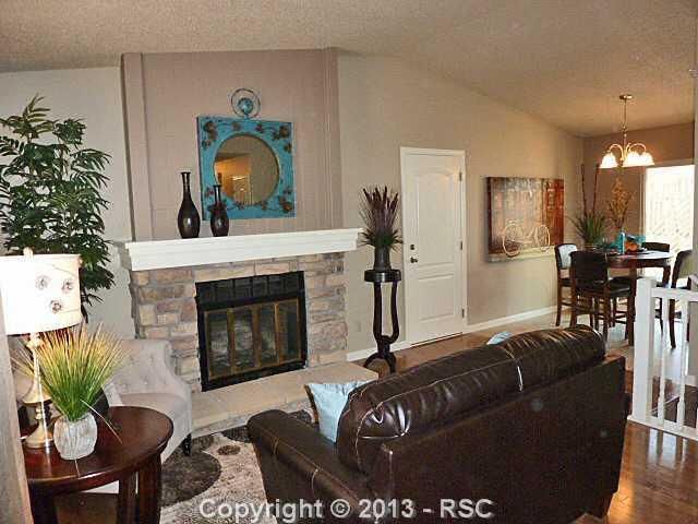 1985 N Whitehorn Dr, Colorado Springs, CO 80920