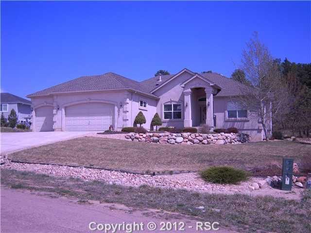 19881 Doewood Dr, Monument, CO 80132
